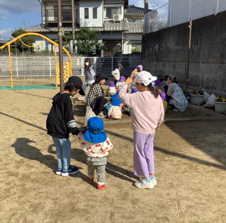 靴を履かせるって難しい！